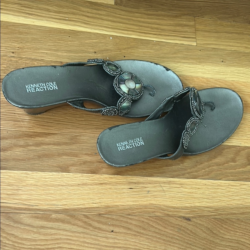 Kenneth Cole Reaction Black Sandals Slip-On Comfort